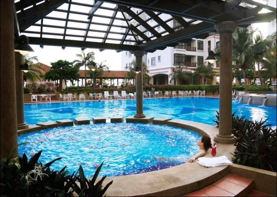 Instay Costa Mahkota Next To Mahkota Parade Malacca Екстериор снимка